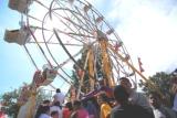 ferris-wheel-day